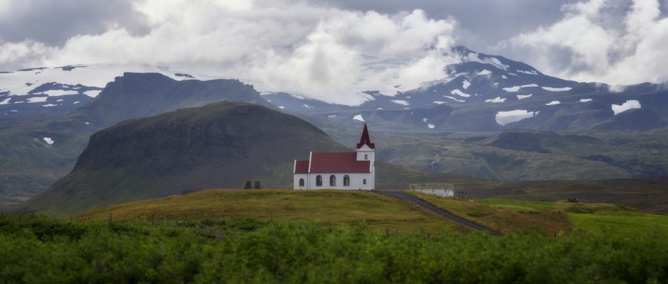 Kostel Ingjaldshólskirkja